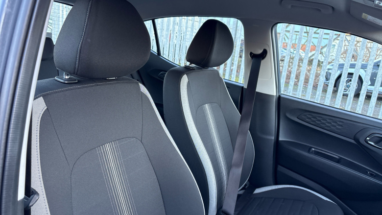 Hyundai i10 1.0 [63] Advance 5dr Auto [Nav] Petrol Hatchback